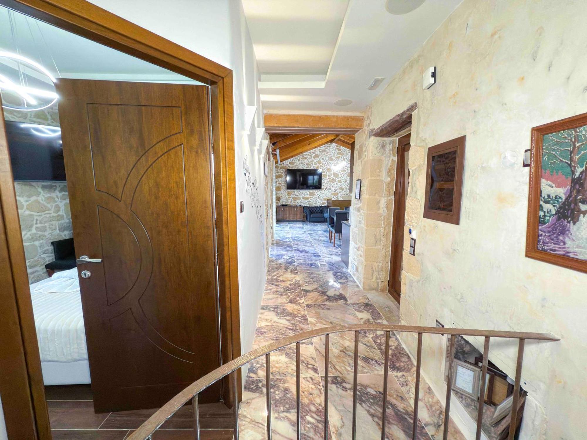 קיסאמוס Heated Private Ozone Salt Pool, Jacuzzi, Cinema, Ping Pong, Billiard, Ps5, Playground, Big Chess - Villa Rokka Luxe מראה חיצוני תמונה